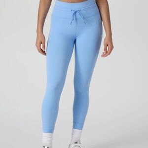 Vuori purple daily form Leggings